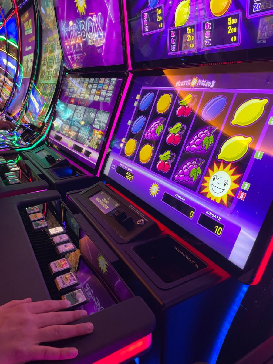 پاکستان کے نئے House of Fun Casinoکیسینو کھلاڑیوں کے لیے خوش آمدید بونس